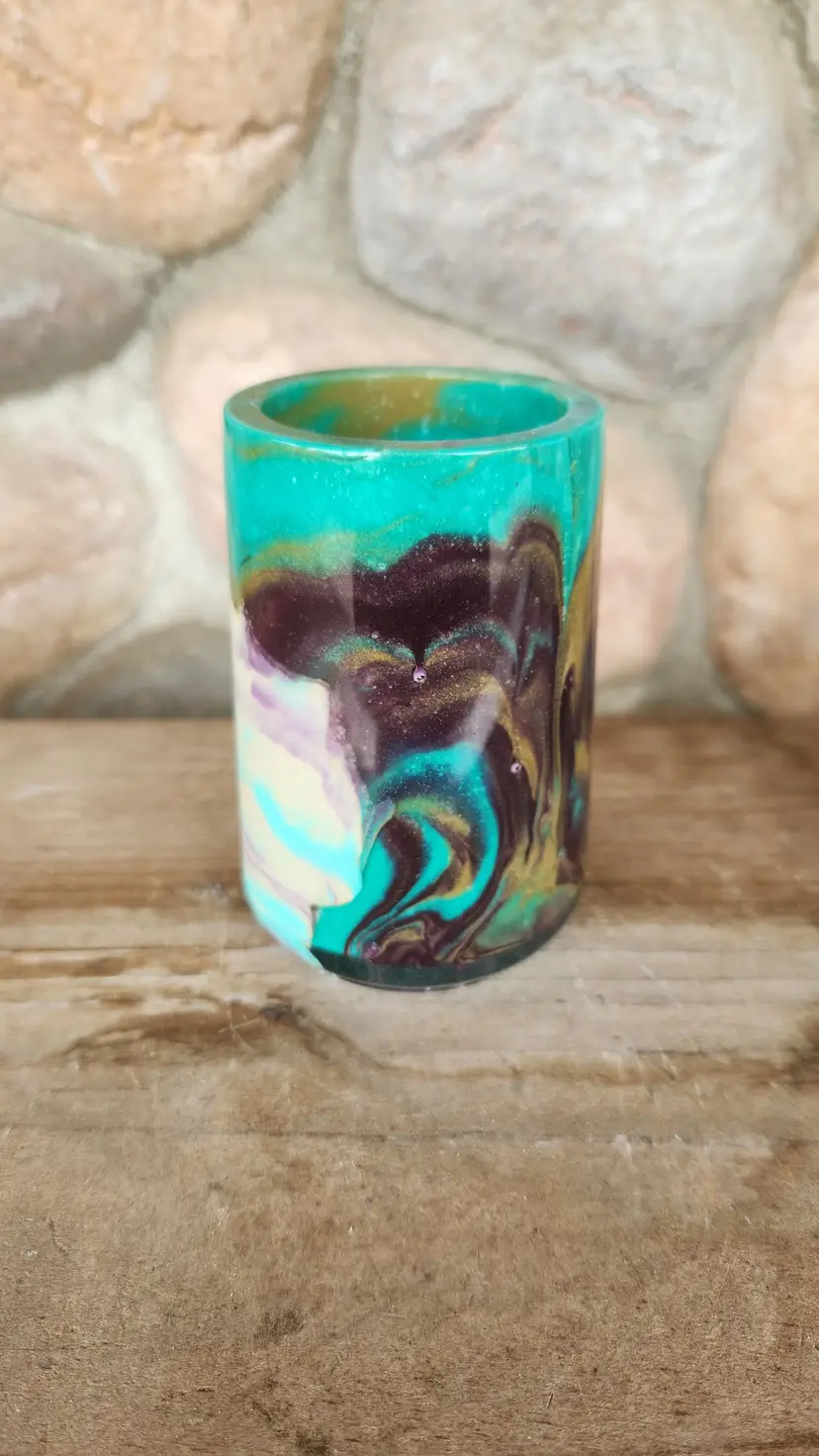 Jesmonite & Epoxy Resin Pot - GREEN MARBLED - skinny vase