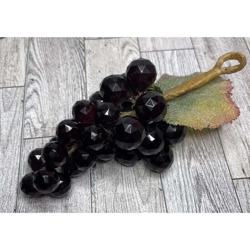 Vintage, Acrylic, Faceted, Purple Grapes