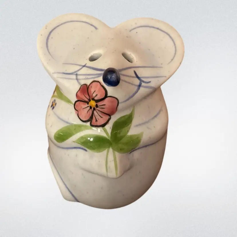 #01 Vintage Ceramic Mouse Cheese Shaker Hand Painted