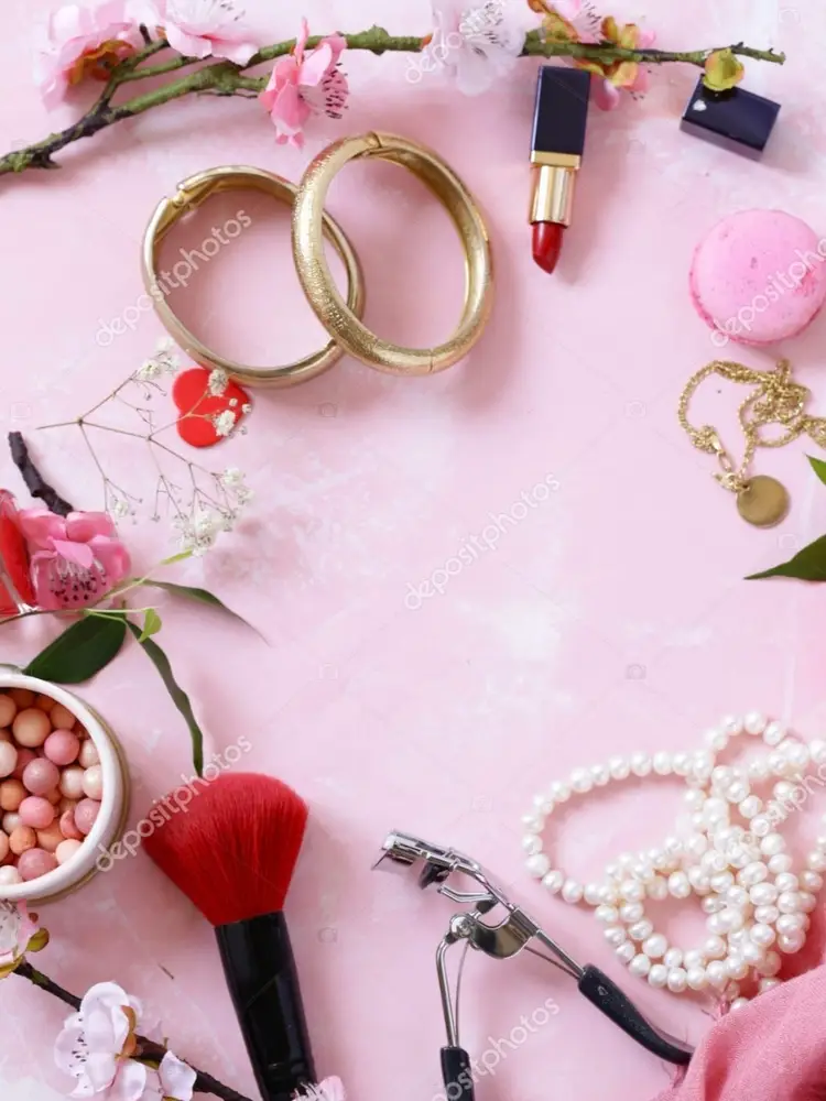 Beauty and Jewelry Match Made in Heaven 