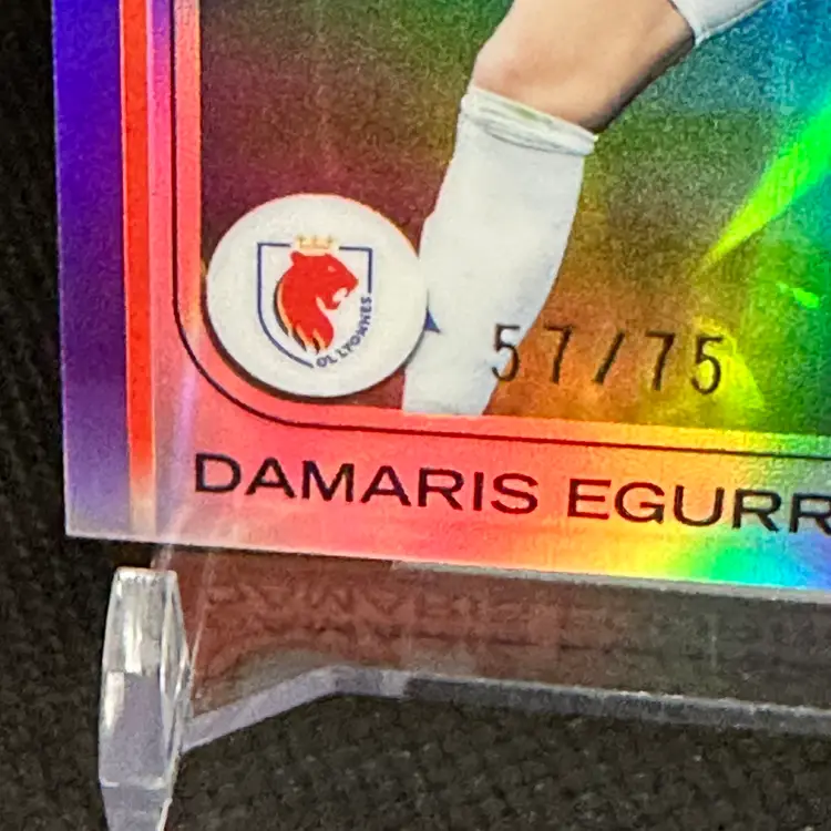 Damaris Egurrola 57/75 Purple Refractor #4 - 2024/25 Topps Chrome Gold UEFA OL Lyonnes