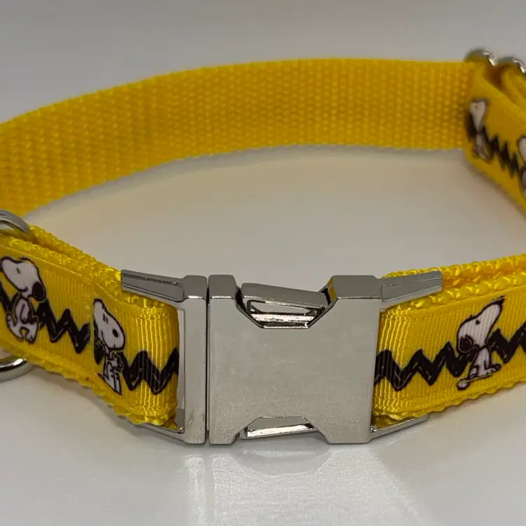Dog Collar & Leash Yellow Snoopy Peanuts Gang Print  Large Handmade Heavy Duty NEW