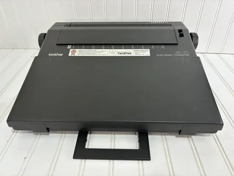 Brother AX-25 Portable Electronic Typewriter "Word-Spell" - Tested And Works