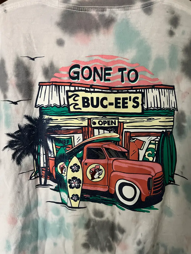 Buc-ee's Classic Truck Beach Surfer Tie Dye Crew Neck Shirt Double-Sided Adult M