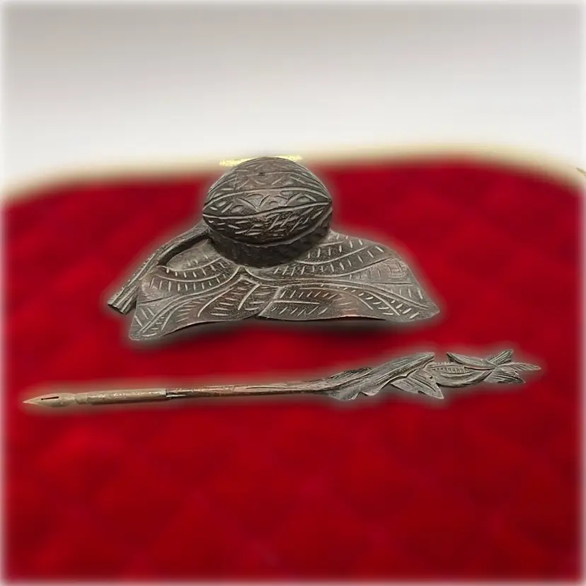 Antique Carved Wooden Inkwell Case & Dip Pen