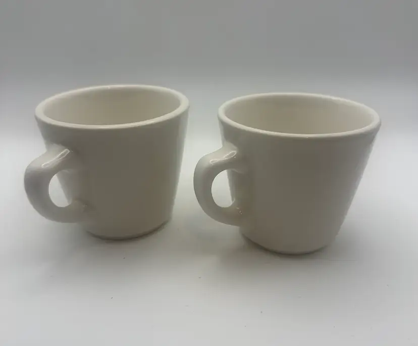 Set Of 2 Vintage Homer Laughlin Coffee Cups 3”