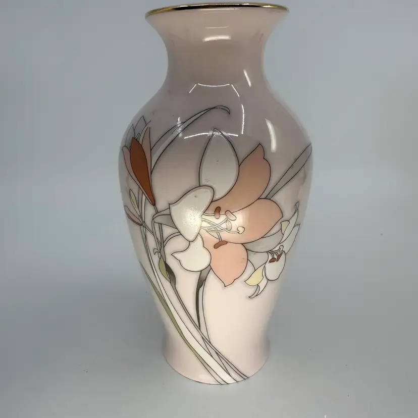 Yamaji Japan Pink Porcelain Vase With Floral 7”