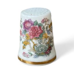 "Tree of Kashmir" Fine Bone China Thimble W/Gold Trim Paragon England