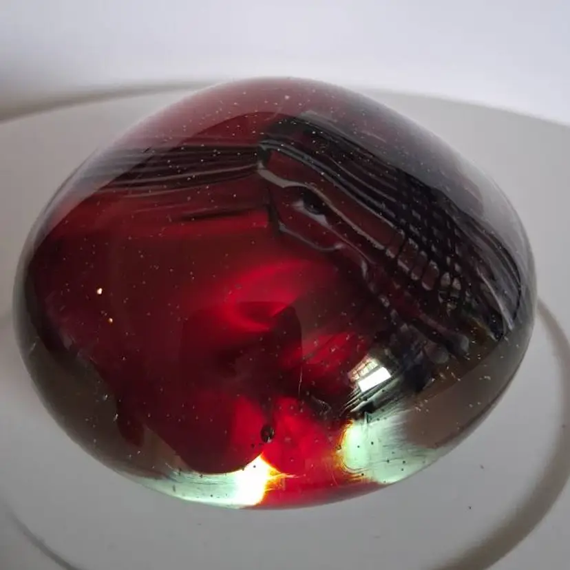 Vintage Peaked Art Glass, Renowned Glass Artist, Amy Roberts Rare Paperweight, dated 1979