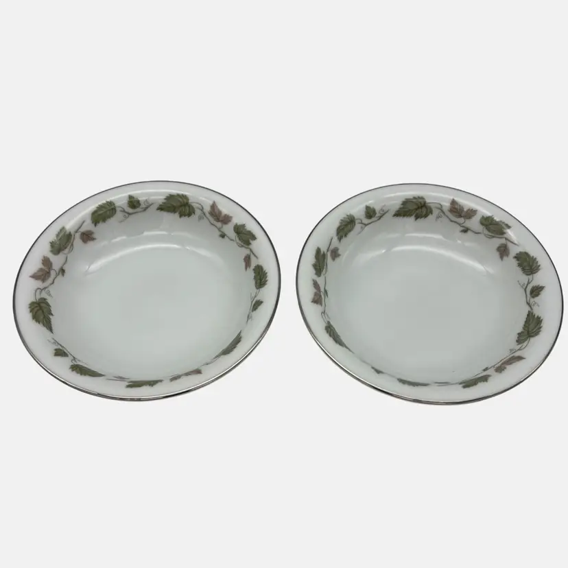 Vintage Noritake Japan Vineyard Pair of Fruit Bowls Pattern 6449 Leaves & Vine