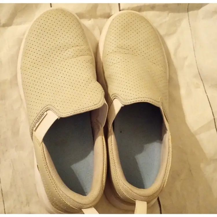 Mixed Shoe Lot Size 9