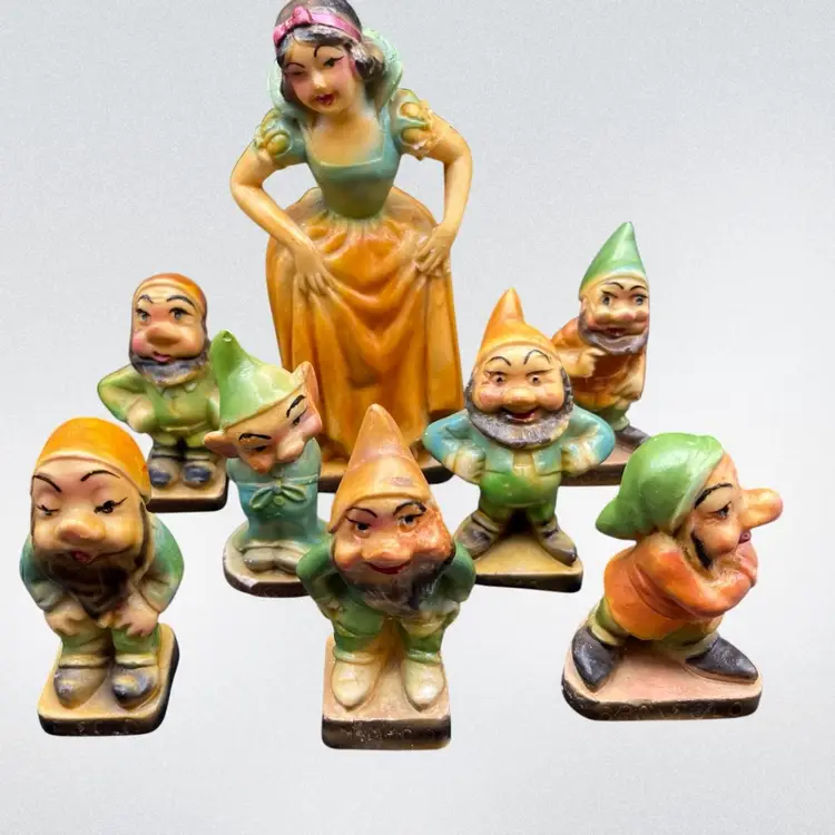 Vintage Snow White And The Seven Dwarfs Chalkware Figurine Set 8 Pieces, Italy