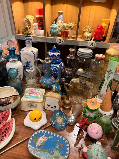 Chill Night Pop Up, Let’s Hang And Look At Fun Things!