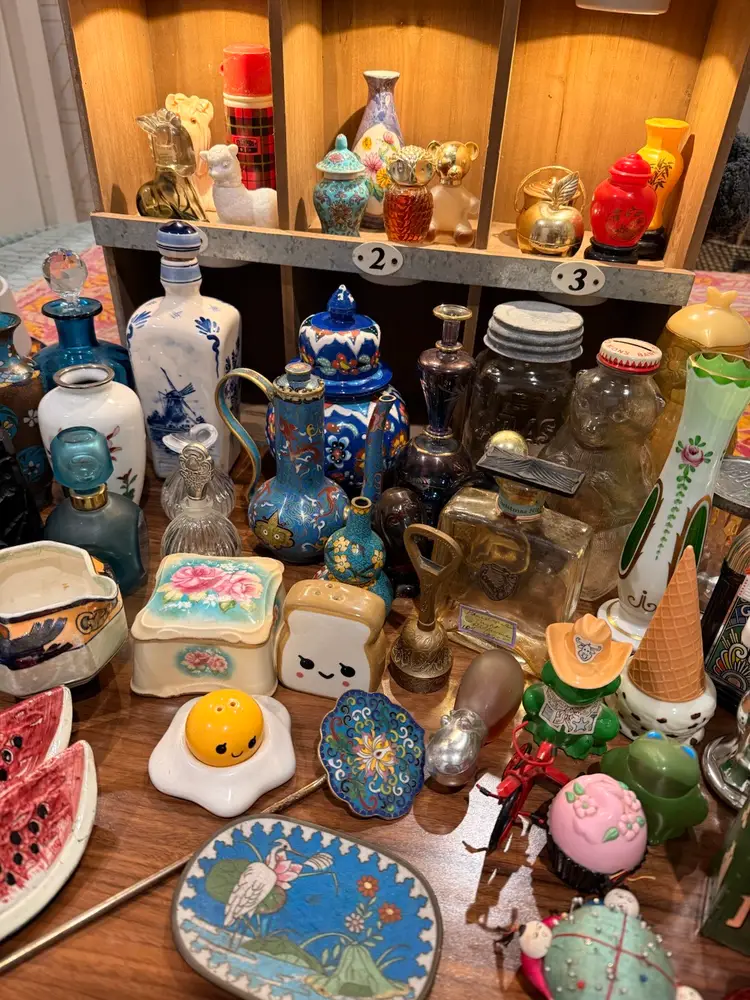 Chill Night Pop Up, Let’s Hang And Look At Fun Things!