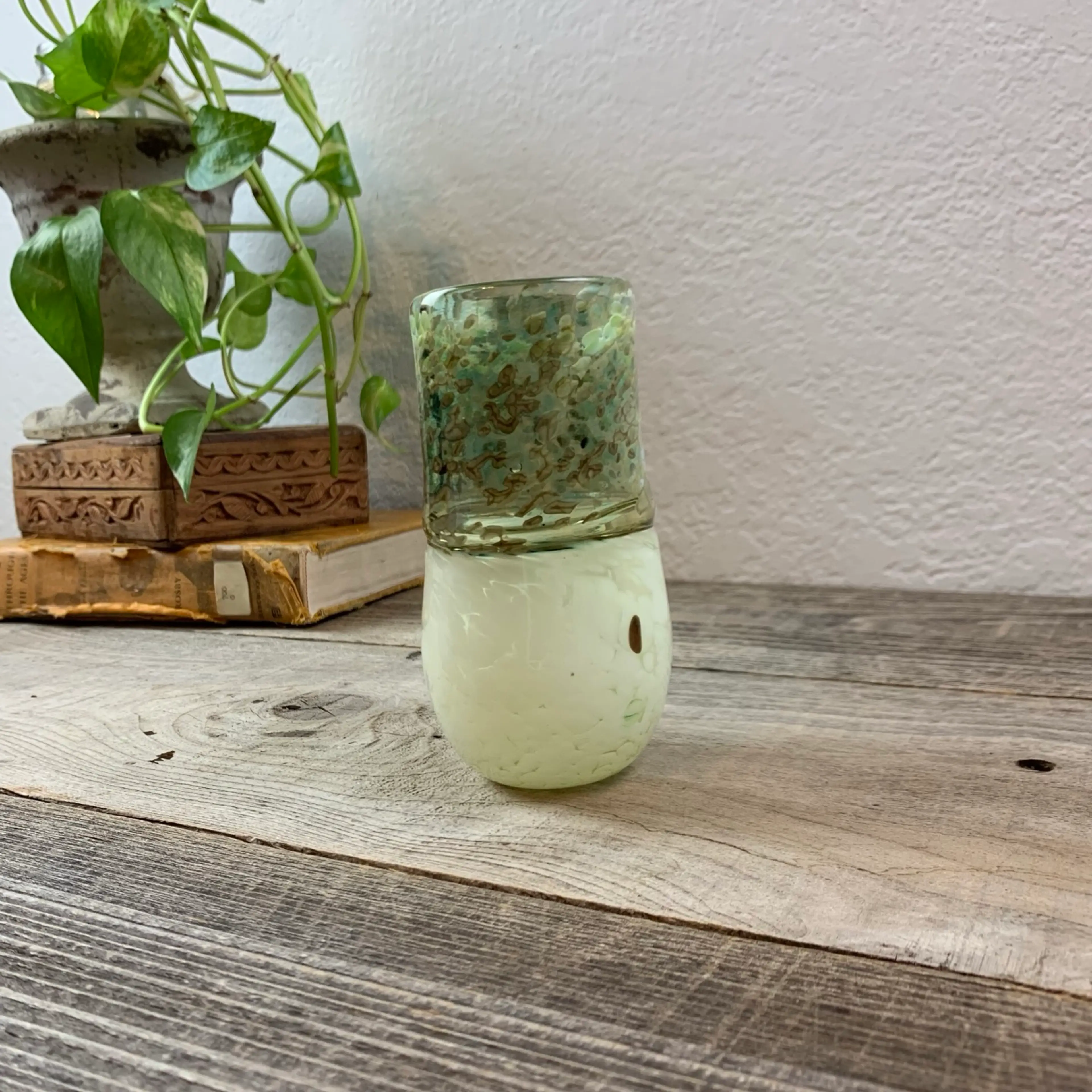 Image 4 of 8