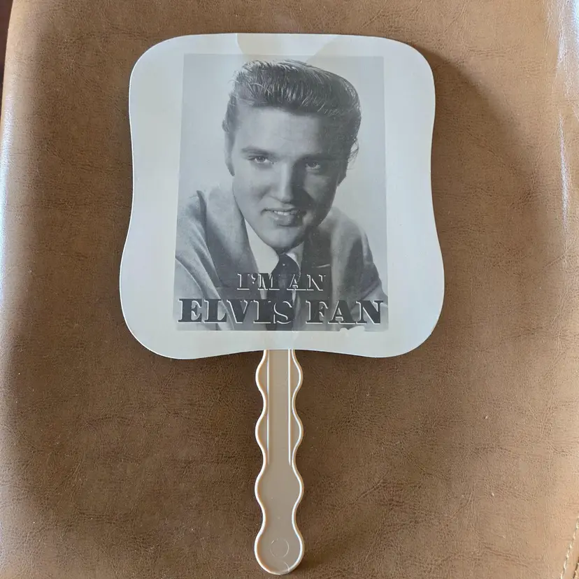 I'M AN ELVIS FAN Photo Side Plastic Handle 12" × 7¼" Approximately with Issues Vintage