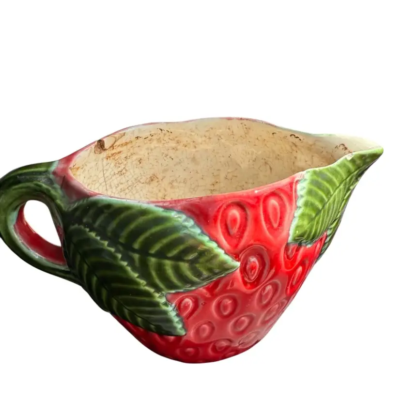 Strawberry Pitcher/creamer