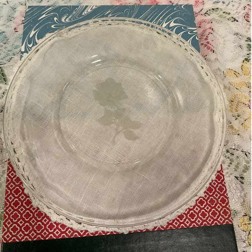 🎉Set Of 3 Vintage (1972) Avon Etched Designs Rose, Victorian Lady & Door Knocker - Clear Glass 8” Dia