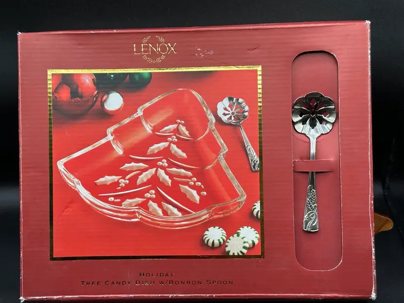 NEW LENOX HOLIDAY CHRISTMAS TREE CANDY DISH W/BONBON SPOON