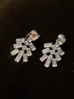 Vintage crystal rhinestone clip-on earrings