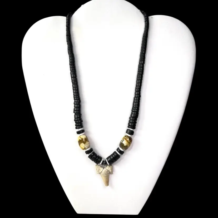 Shark’s 🦈 Tooth Coconut Bead Necklace With 2 Stone Beads. Extra Shark Tooth Included!  Surfer 🏄‍♂️ Beach 🏝️ Ocean 🌊 Vibes 🤙