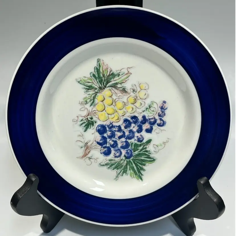 La Primula S.R.I. - 8" - Vintage Salad/Dessert Plate- Blue Band - Green & Purple Grapes-Made in Italy
