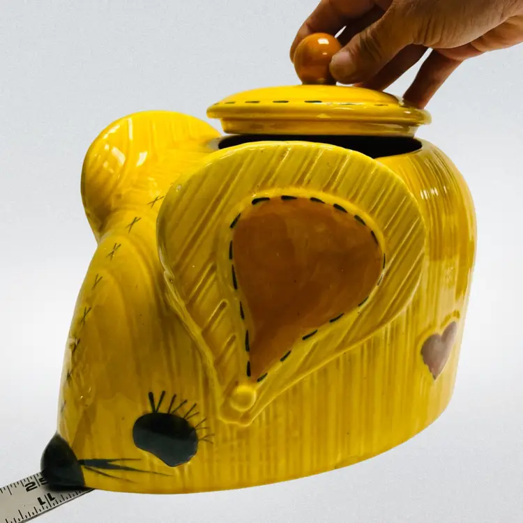 Doranne If California Vintage Cookie Jar (0614d)