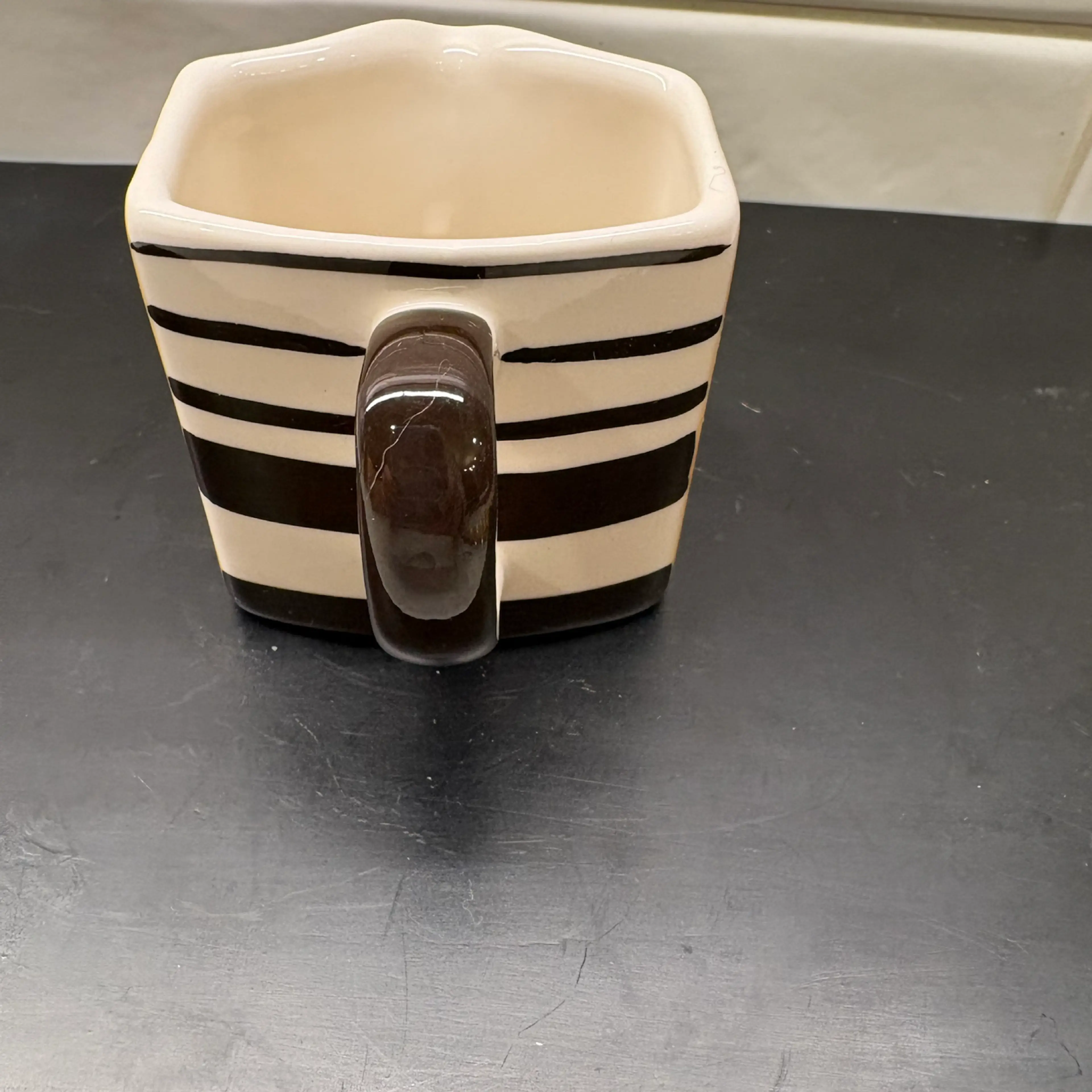 Image 3 of 6