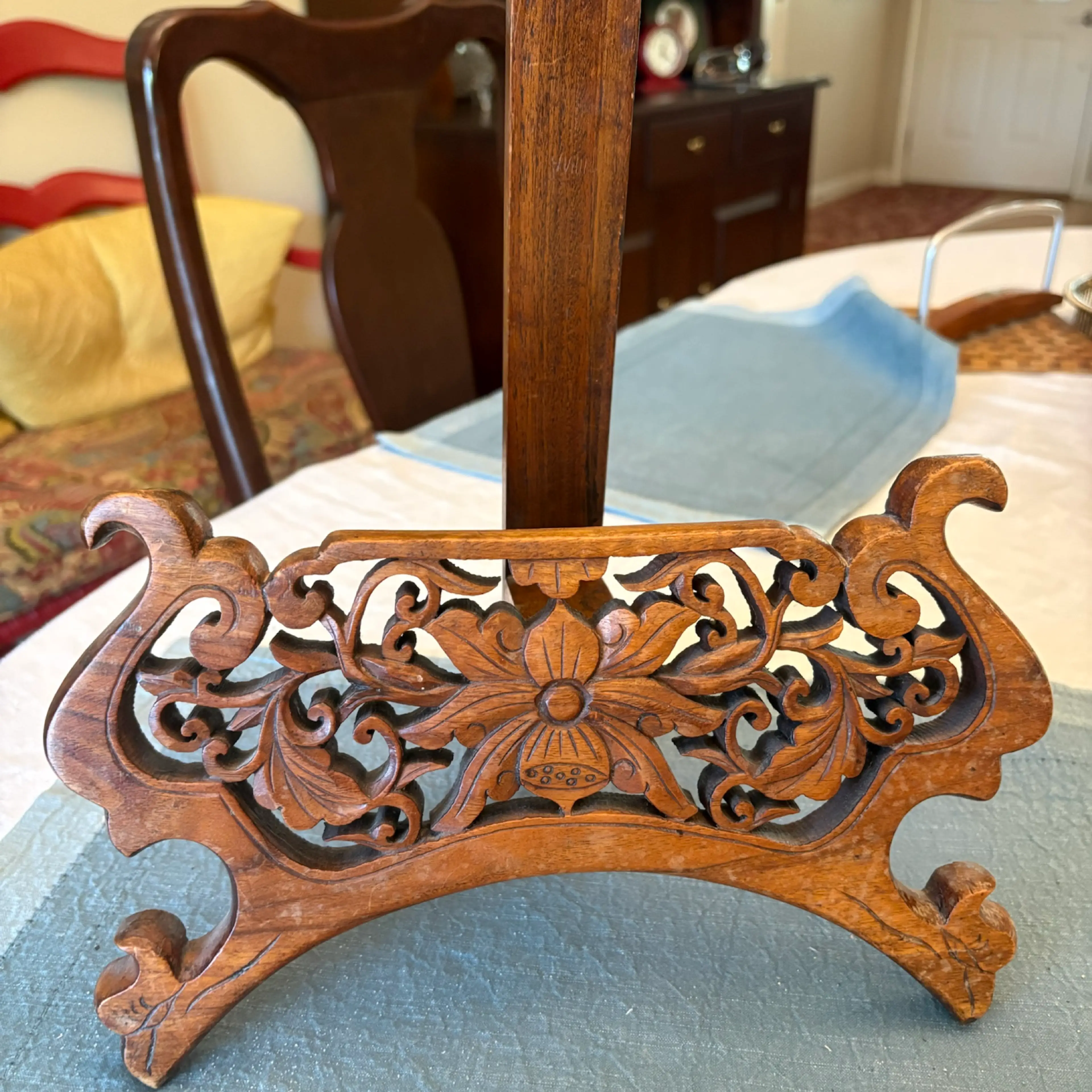Image 1 of 7