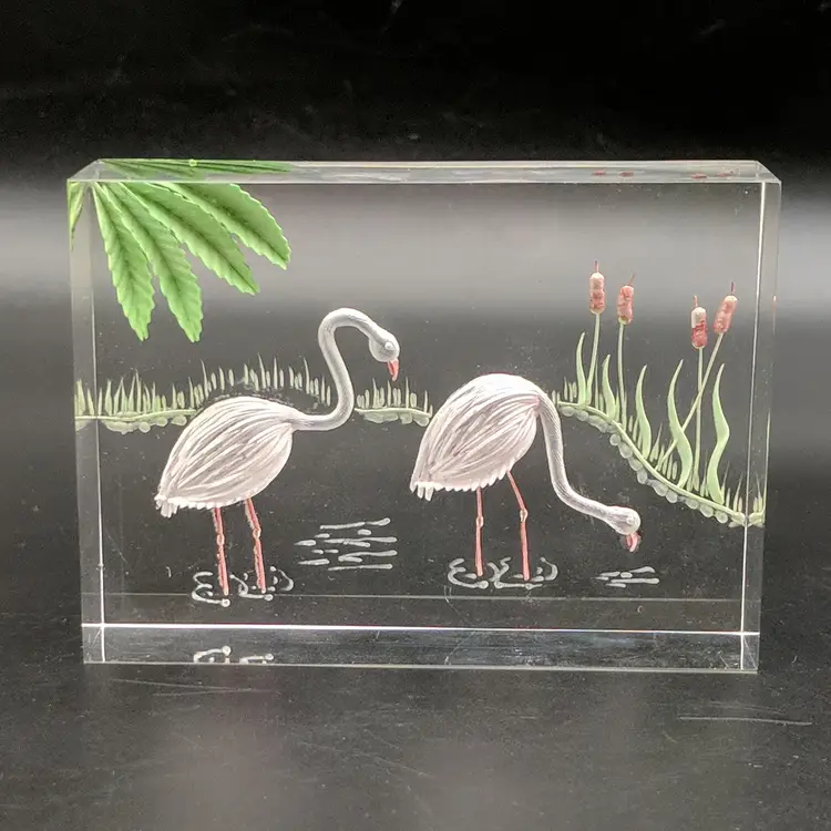 Vintage Reverse Carved Acrylic Pair Of Pink Flamingos Beach Seaside Paperweight