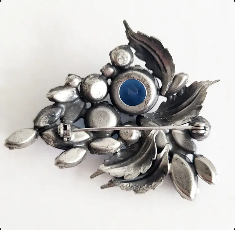 Vintage Blue Rhinestone Metal Leaf Brooch