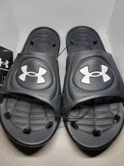 Under Armour Locker IV Slides Size 8 NWT
