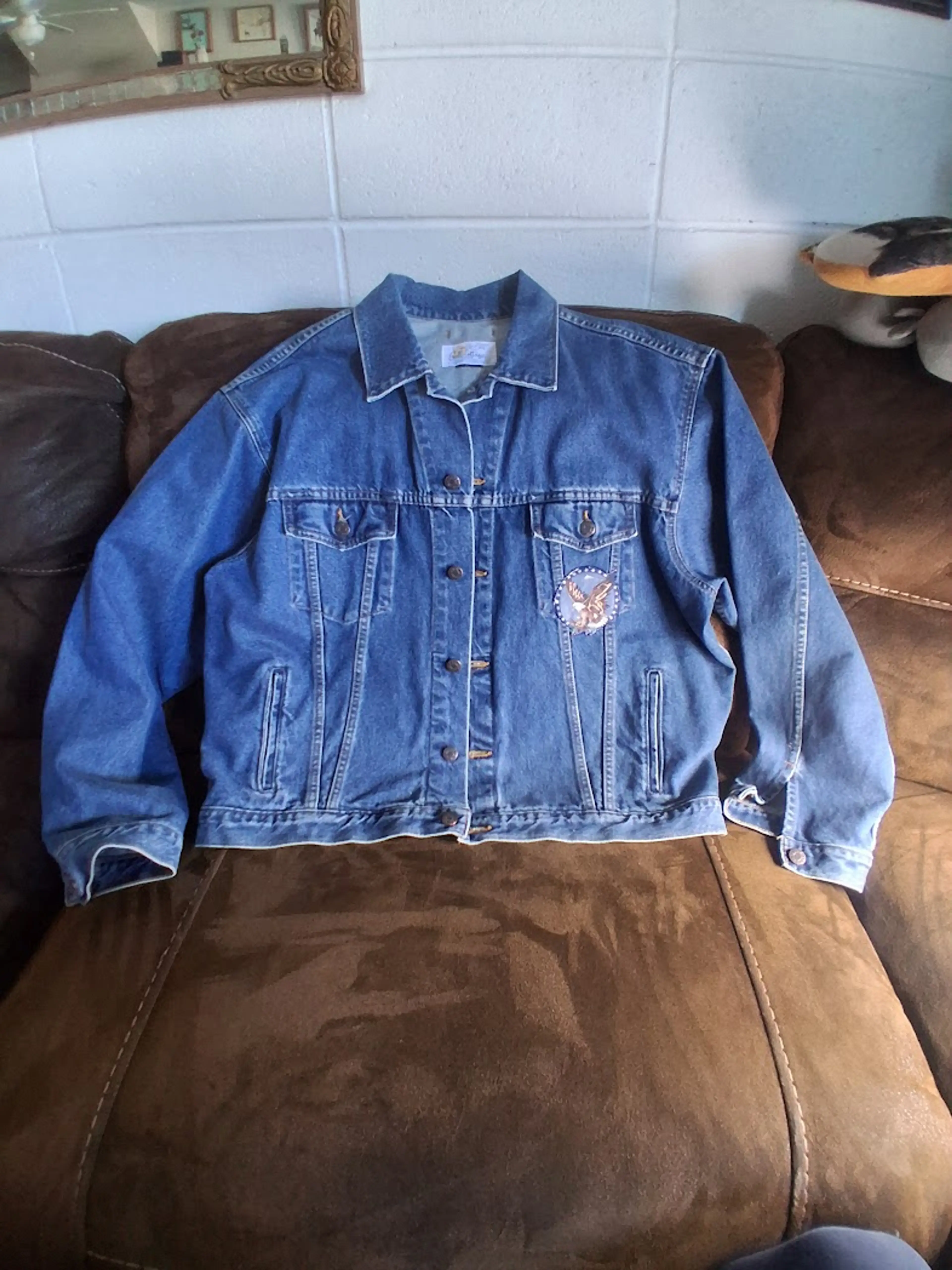 Image 2 of 14