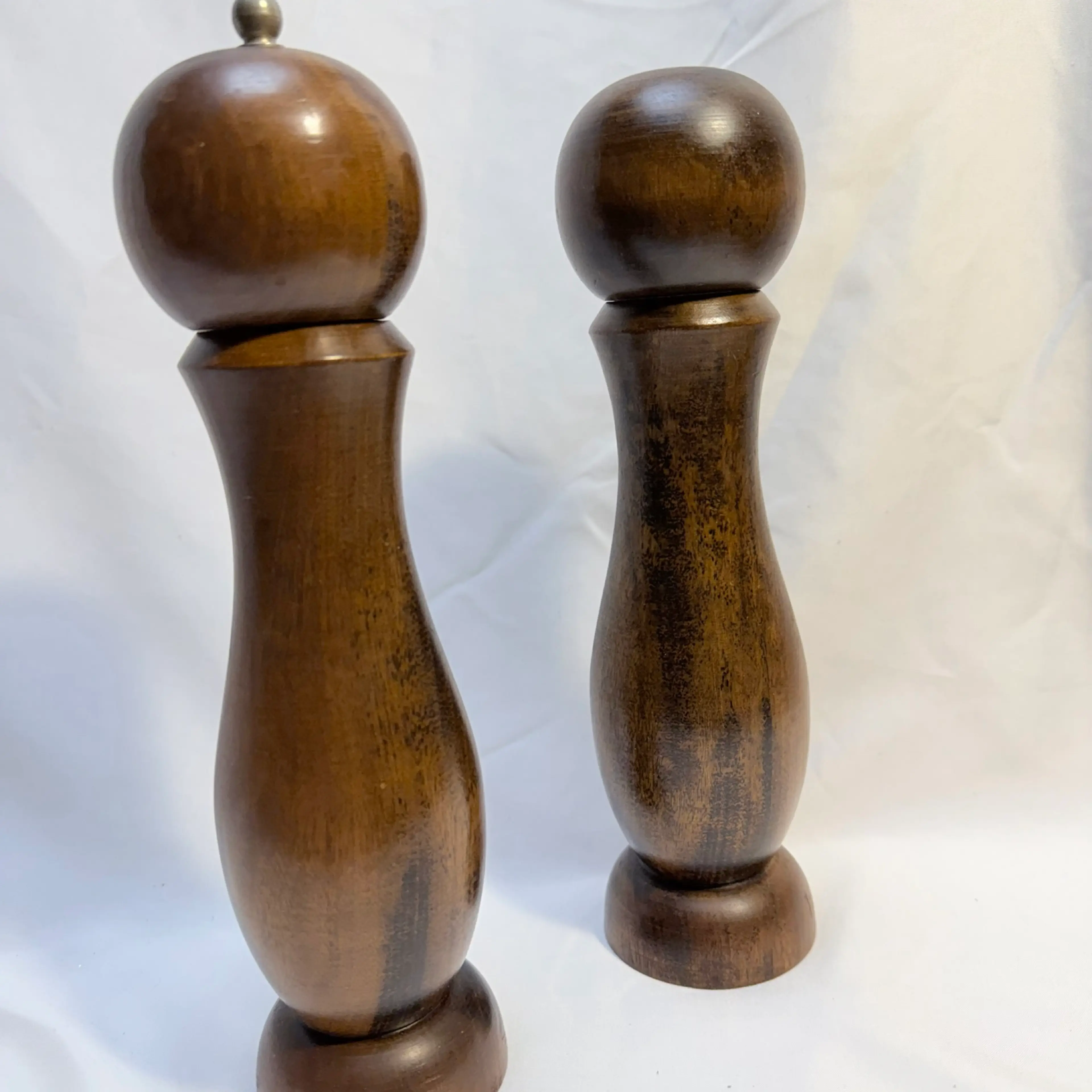 Image 2 of 10