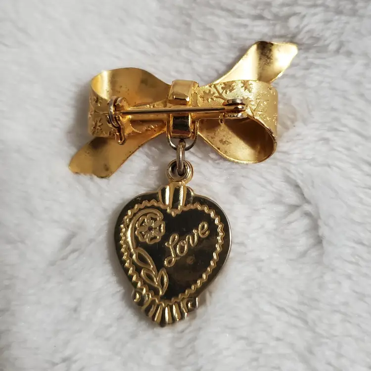 Vintage Gold-Tone Bow Heart Brooch with Cross