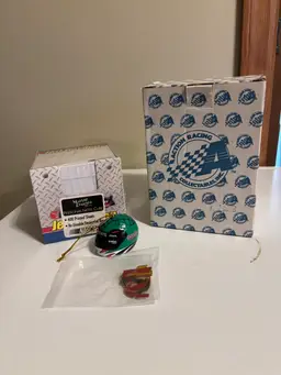 NASCAR Collectible Lot Jeff Gordon, Steve Park Racing Race Cars Oil Filter