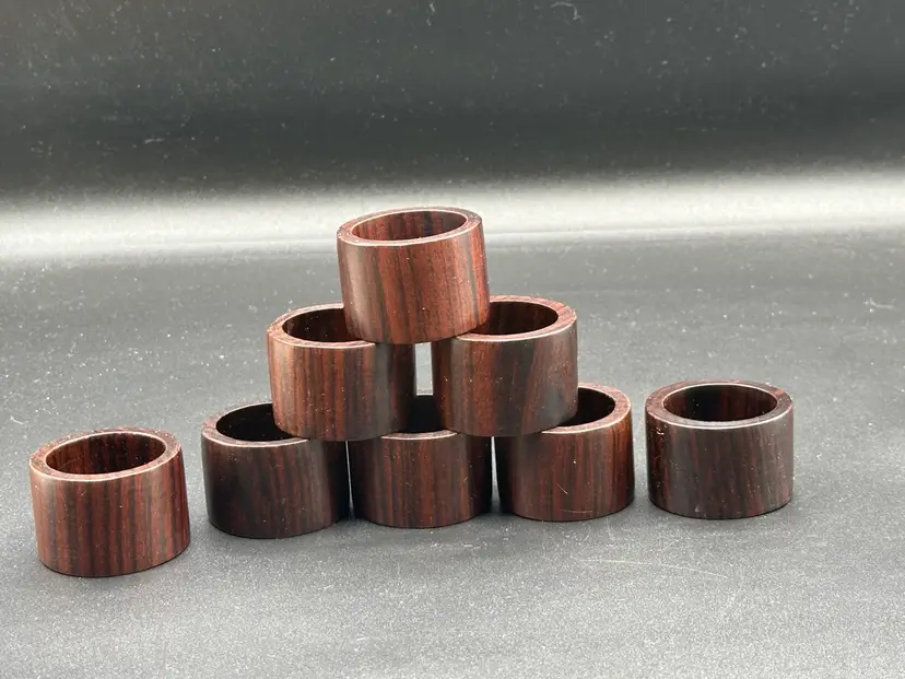 Handmade Acacia Wooden Napkin Ring Set Napkin Holder for Dining Table Decoration Set Of 8
