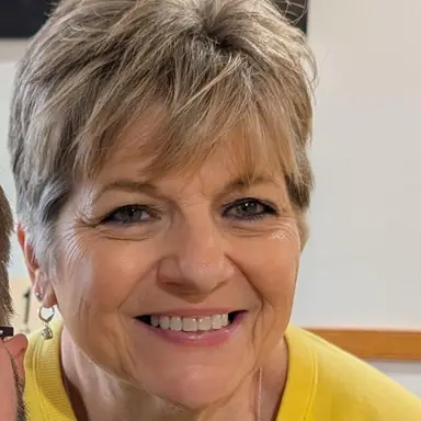 Iamgratefullyblessed (Carolyn Ira)