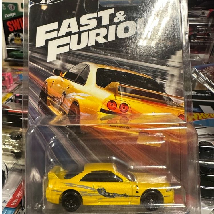 F&F Nissan Skyline GT-R