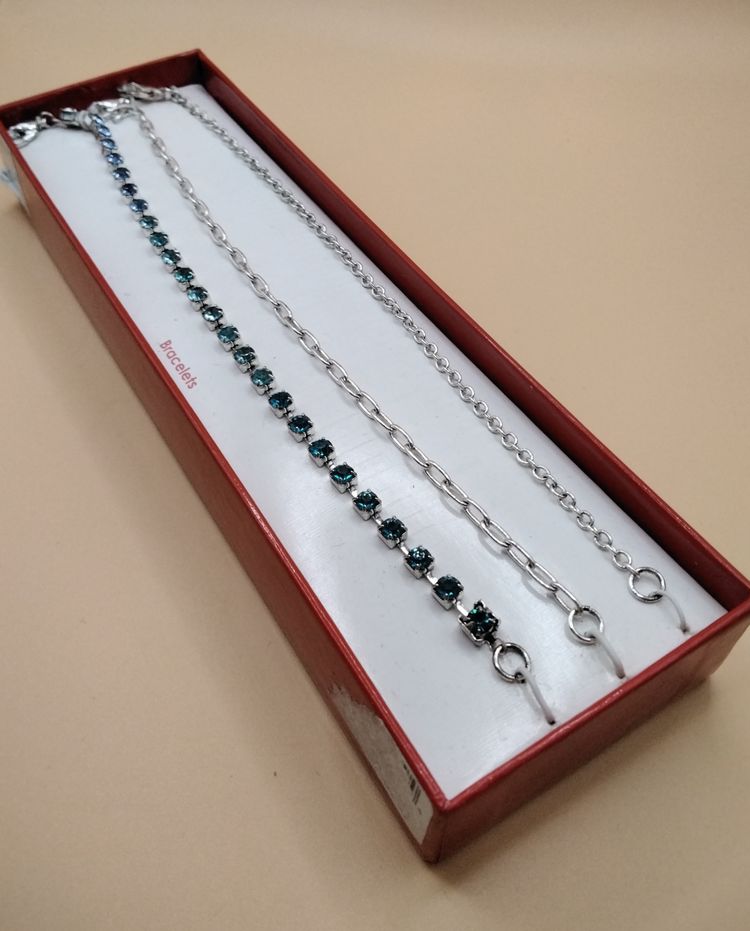 Bracelets 3 in Box 2 Link & 1 Blue Rhinestone All Silver Toned