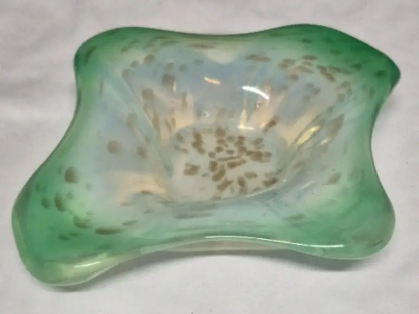 Lovely Green and White Glass Art Trinket Dish with Gold Flecks 10.5 Inches Long