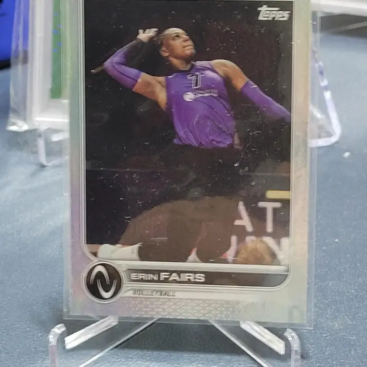 2023 Topps Athletes Unlimited Base Rainbow Foil #40 Erin Fairs