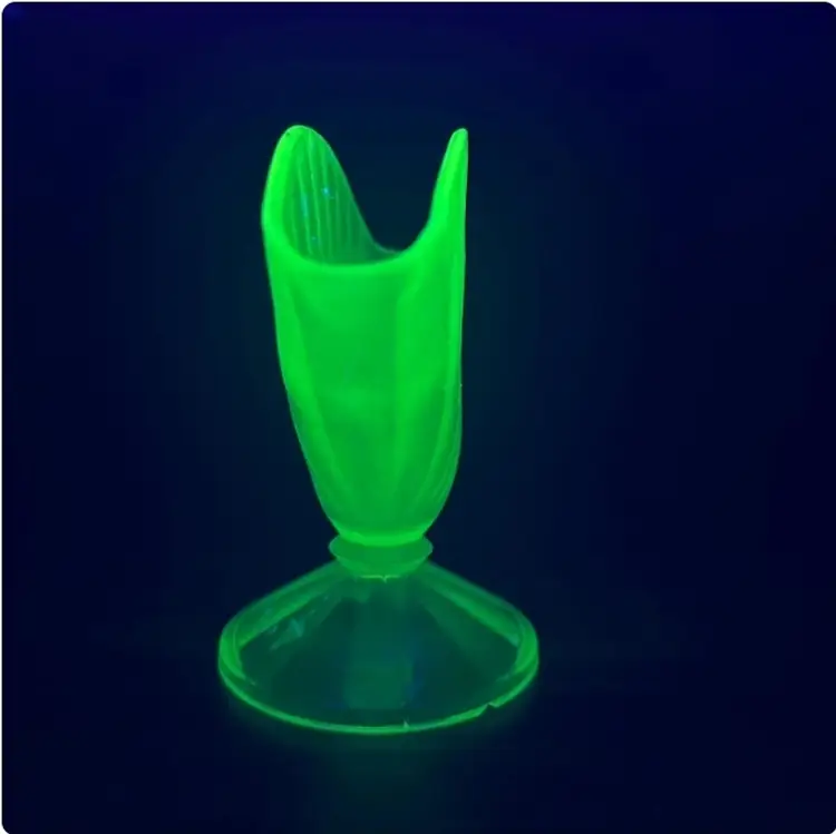 Antique Fenton Uranium Stretch Glass Fan Vase As Is