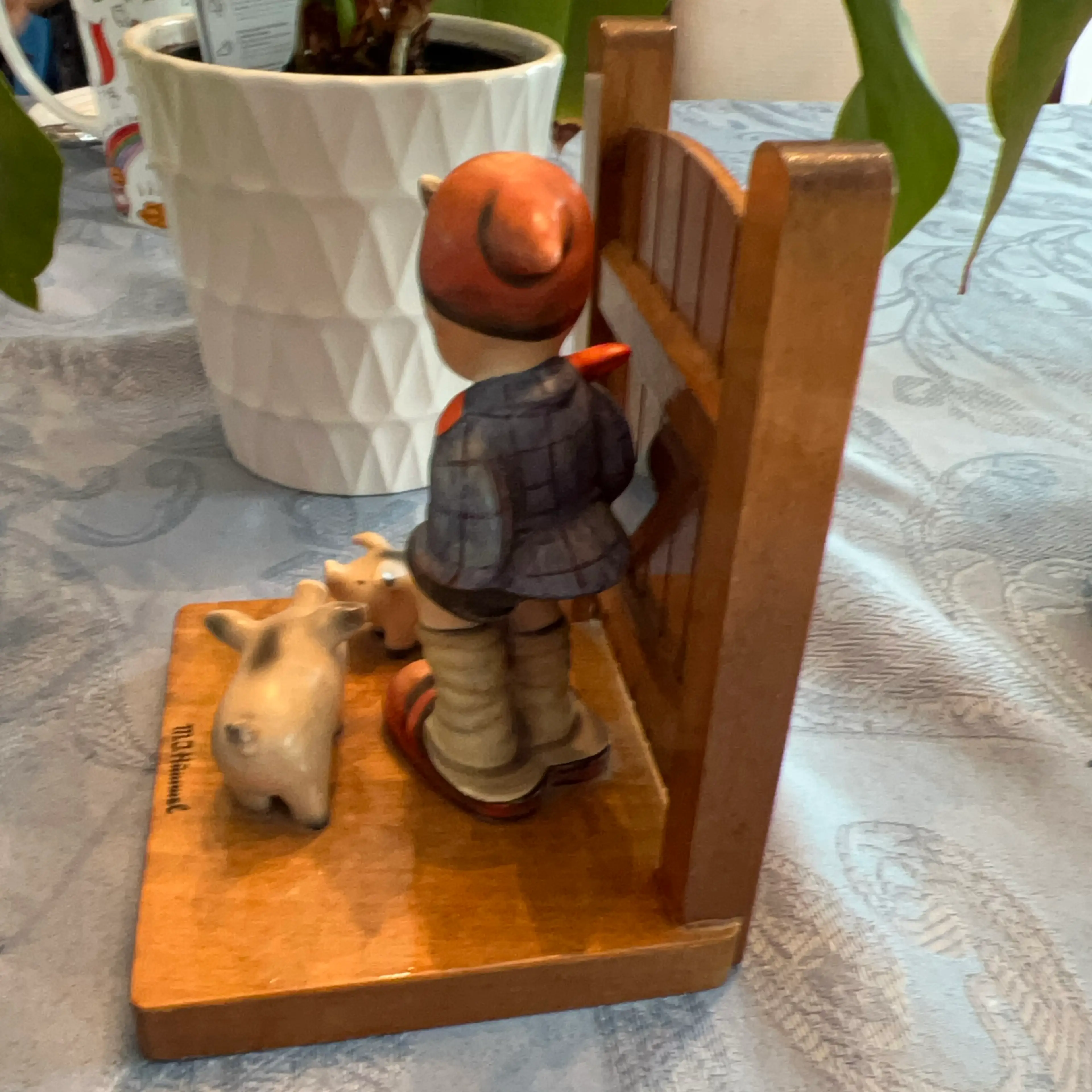 Image 3 of 5