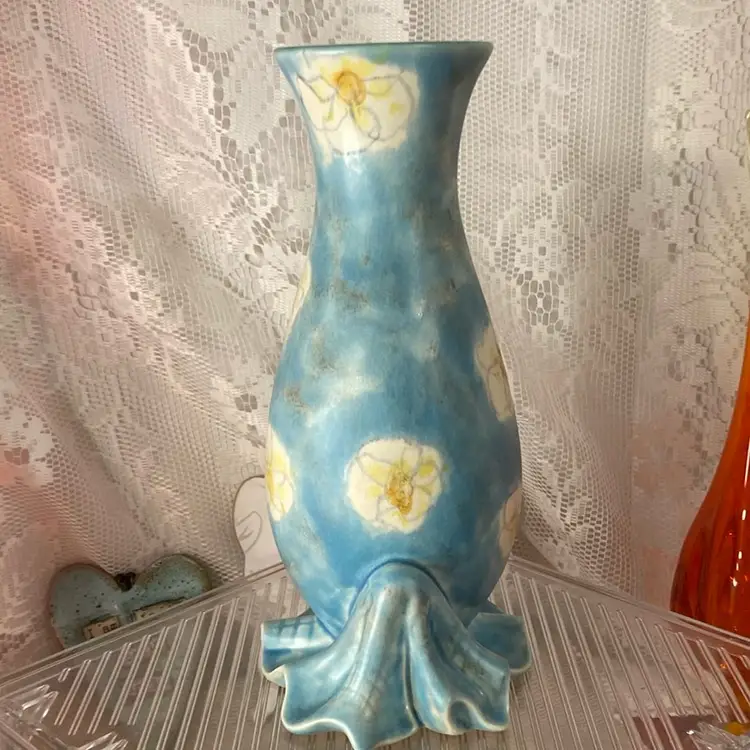 Beswick Art Deco, Cerluean and Daisy Floral Vase, 1920s-30s, Rare