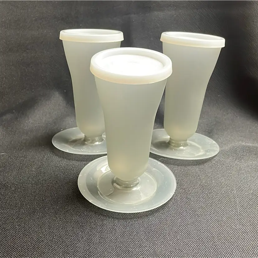 Tupperware #754 Smokey Gray Pedestal Parfait Dessert Sundae Cups