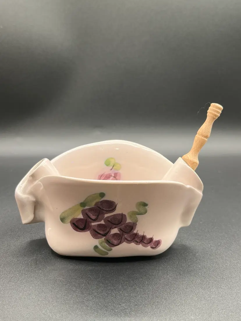 Hilborn Studio Art Pottery Hand Painted Grapes Pinched Butter Dish With Wooden Spoon 5.5” 🍇