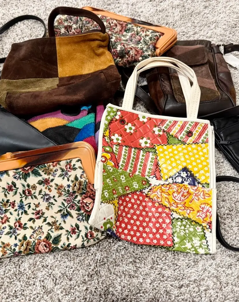 Livestream thumbnail