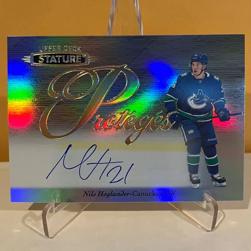 2020-21 Upper Deck Stature Proteges Auto Nils Hoglander Vancouver Canucks
