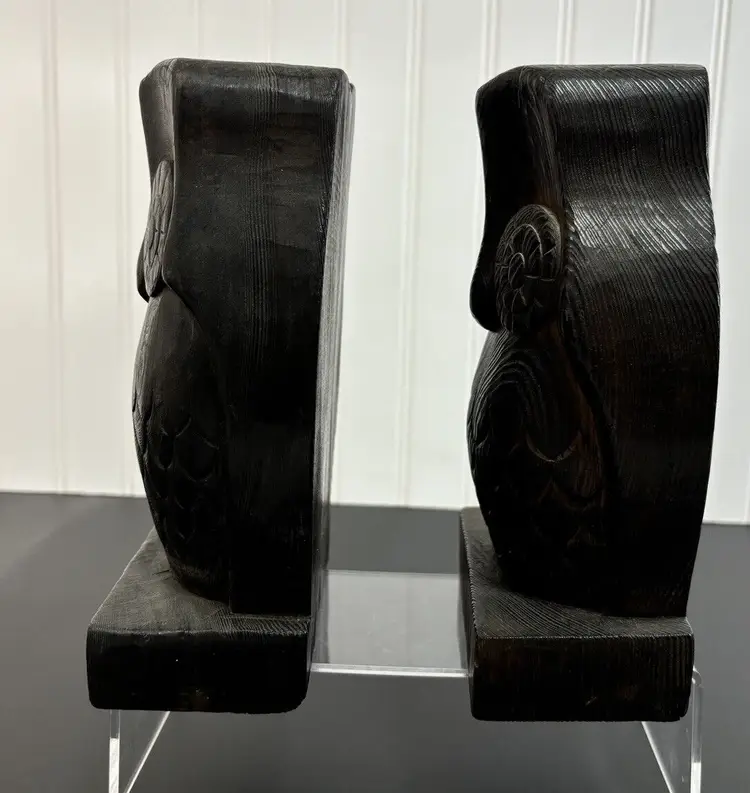 VINTAGE FOLK ART WOOD CARVED OWL BOOKENDS